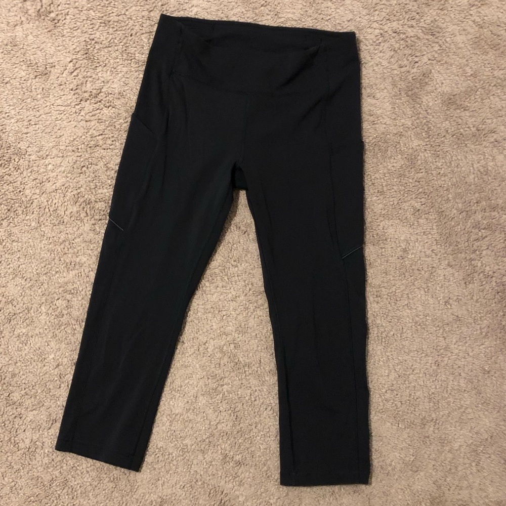 Lululemon crop leggings